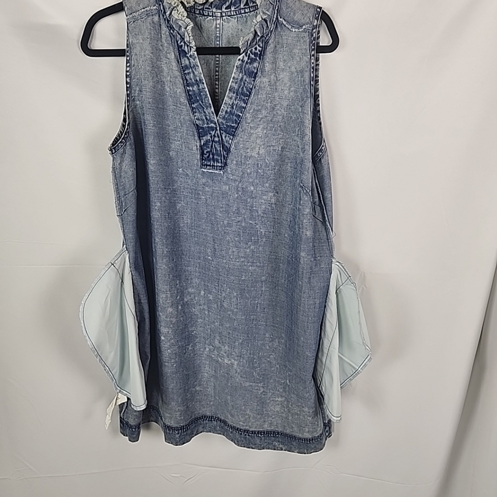 FDJ Acid Wash Chambray Shift Dress Large Sleeveless Coastal Cowgirl Pockets - Picture 9 of 10
